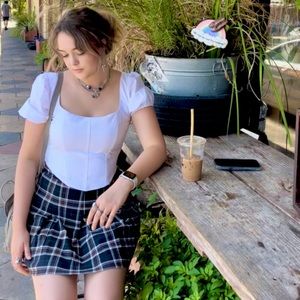 Meet your Posher, Brooke